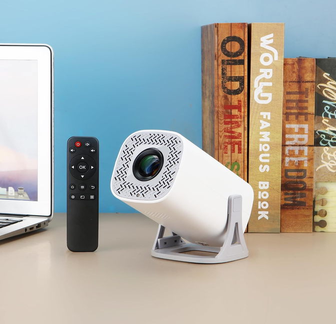PixelGo HD Portable Projector